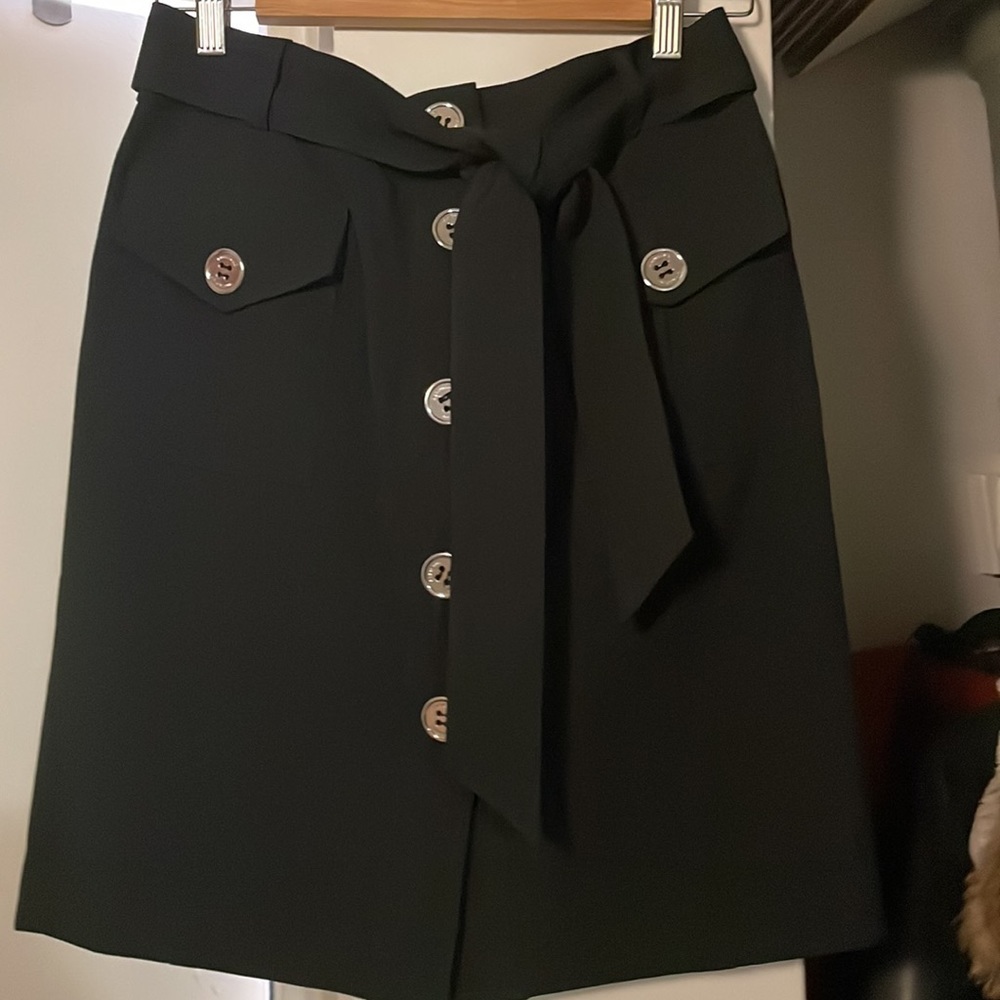 Classic Black Midi Skirt with Button Front and Waist Tie
